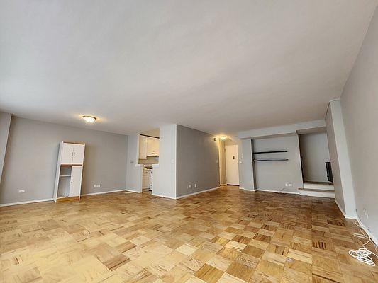 Foto principal - 2 bedroom in BRONX NY 10463