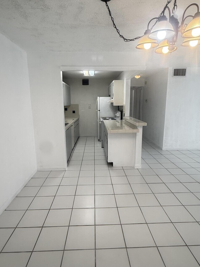 Building Photo - 11607 NW 29th St