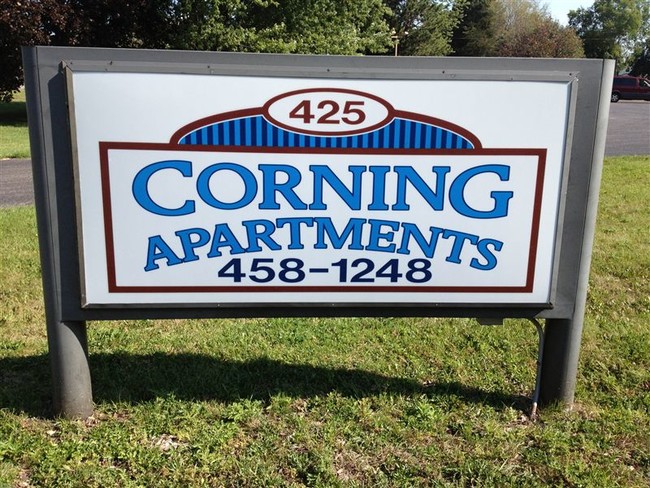 Building Photo - 425 Corning St
