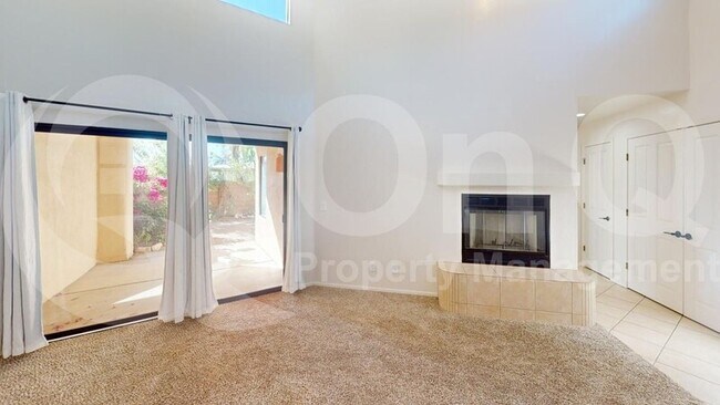 Foto del edificio - 166 E Bowers Ct