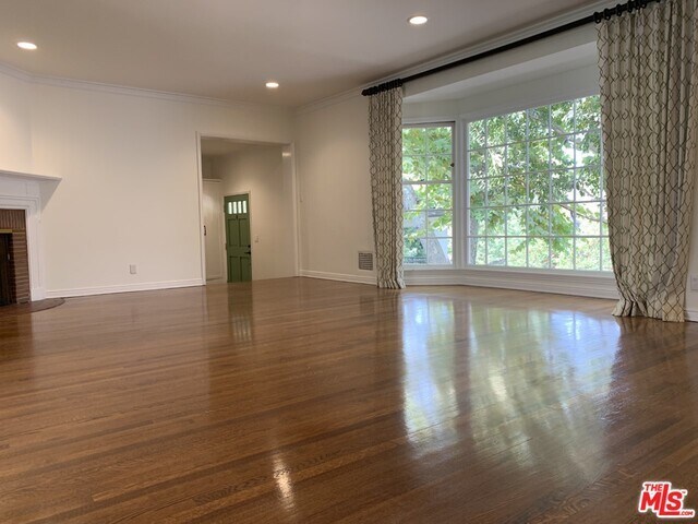 Foto principal - 10434 Wyton Dr