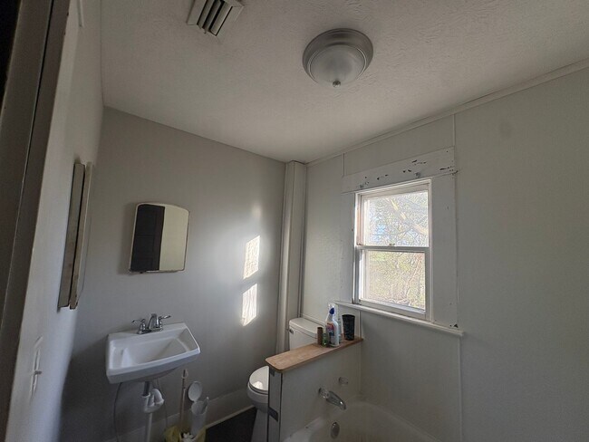 Foto del edificio - 3209 Glasgow Rd