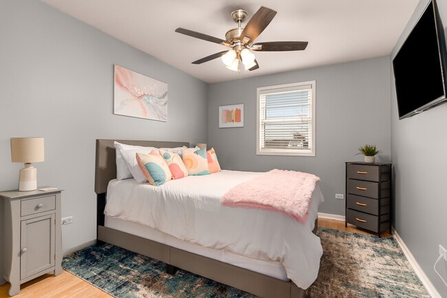 Foto del edificio - 1212 Johnston Dr