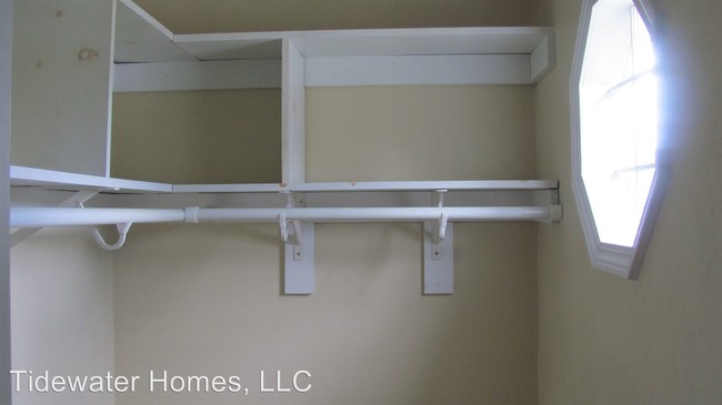Building Photo - 1620 Sandy Pines Way