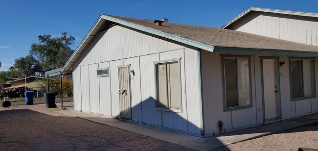 Building Photo - 382 N McQueen Rd