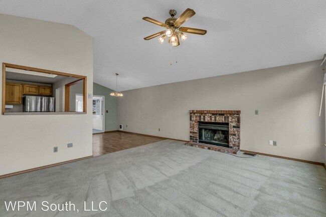 Building Photo - 3 br, 3 bath House - 30101 46th Ave S