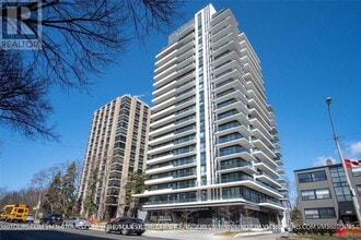 Building Photo - 609 Avenue Rd