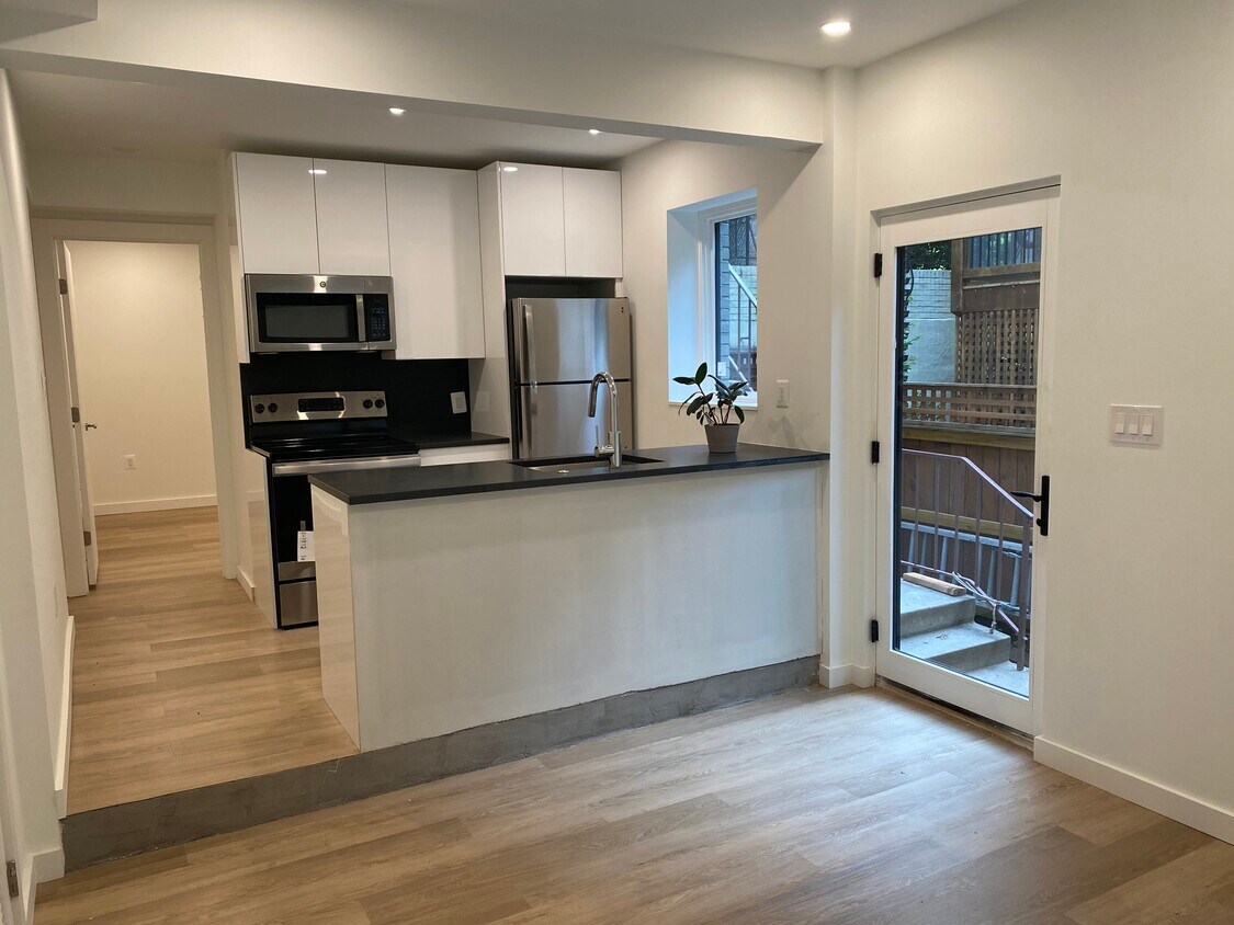Kitchen - 2812 29th Pl NW