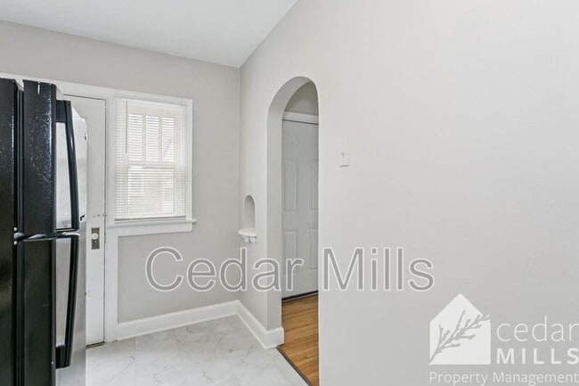 Foto del edificio - 405 N Hillside St