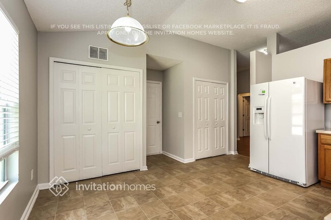 Building Photo - 8717 Springtree Road