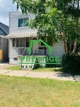 Building Photo - 4416 Tod Ave