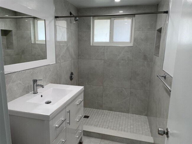 Foto del edificio - 8640 SW 125th Ter