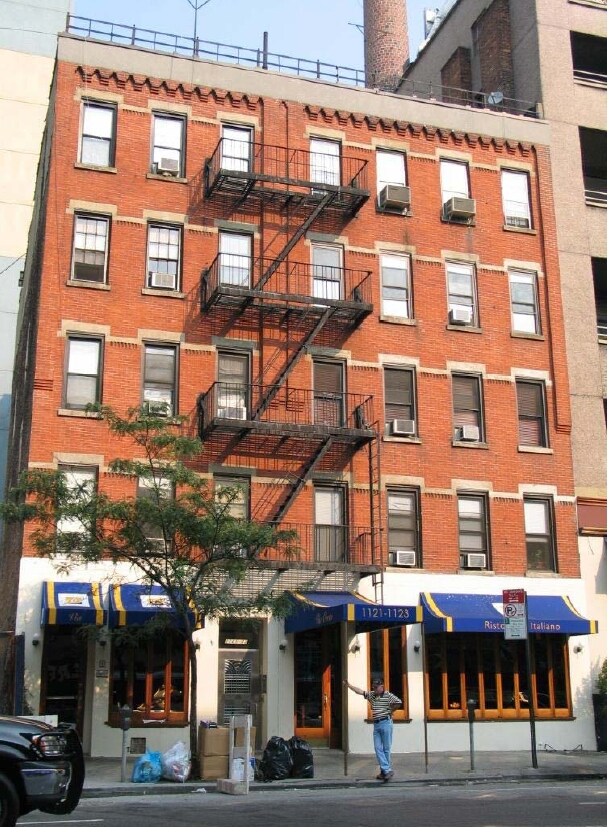 Foto del edificio - 1121-1123 First Ave