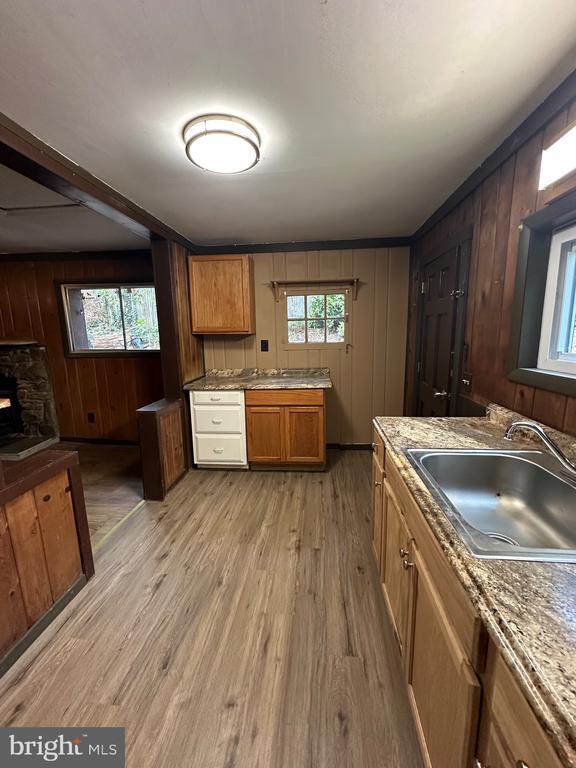 Foto principal - 8311 Haire St