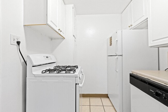 Foto del edificio - Cherry Street Townhomes