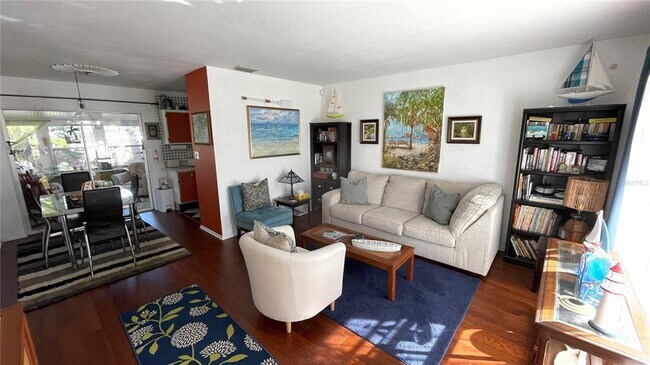 Foto del edificio - 3828 Hawkeye Cir