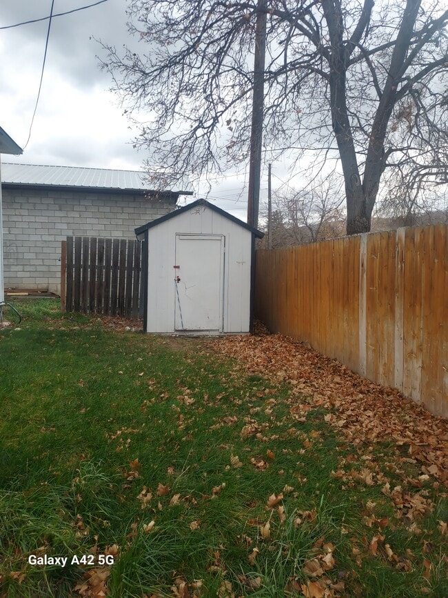 Foto del edificio - 735 W Bridger St