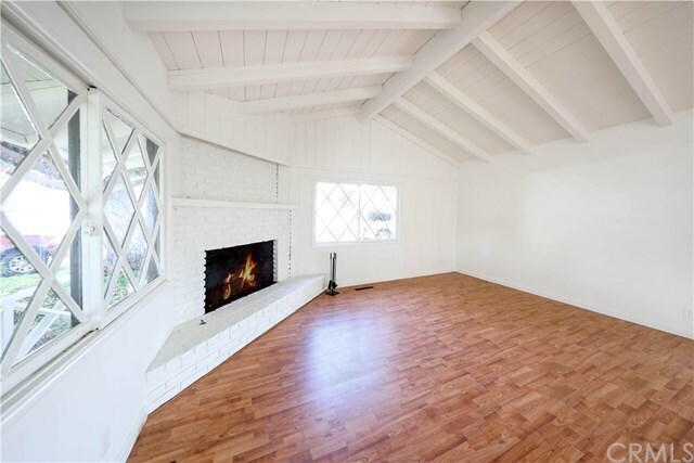 Building Photo - 544 De Anza Dr
