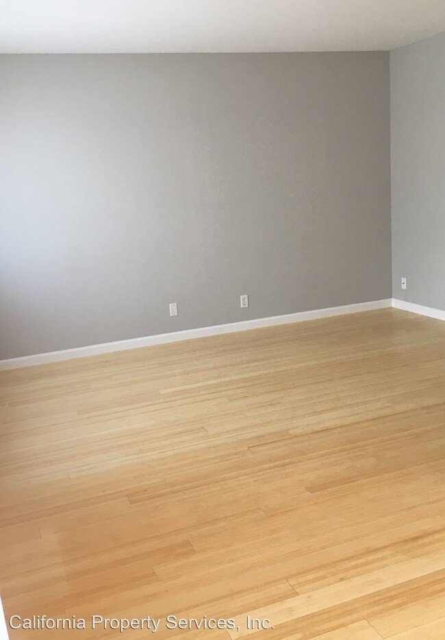 Building Photo - 3485 Alameda de las Pulgas