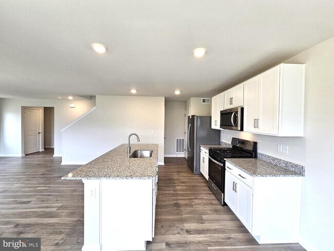 Foto del edificio - 5202 Crooked Ln