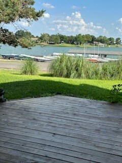 Foto principal - 300 Rush Creek Dr