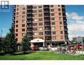 Building Photo - 314-314 Central Park Dr