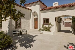 Foto del edificio - 8607 Clifton Wy