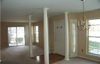Foto del edificio - 113 Glennbrook Ct