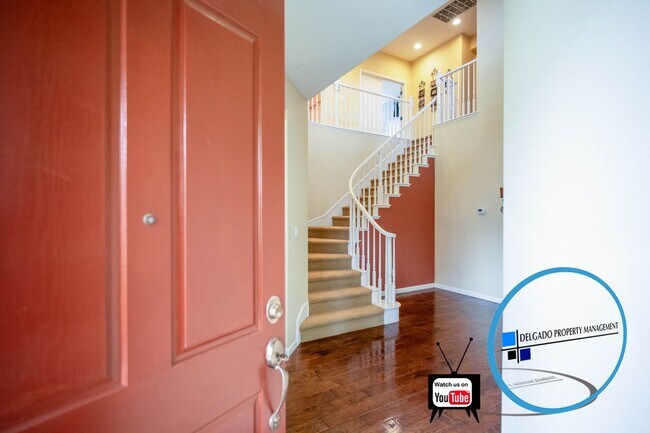 Building Photo - Benicia GORGEOUS Waters End home