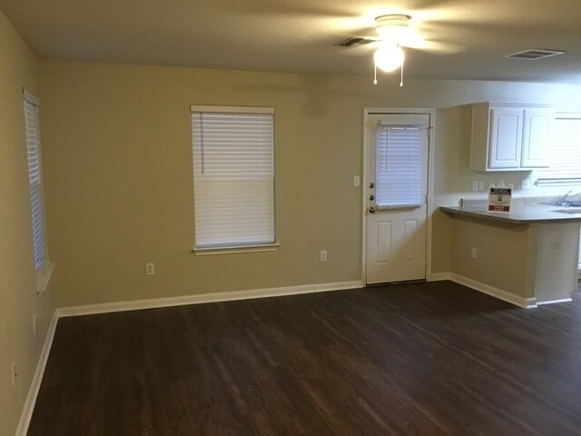 Building Photo - 5863 Blonde Canyon