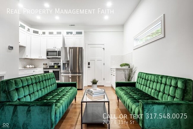 Foto del edificio - 2437 E 11th St