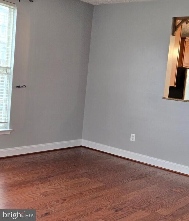 Foto del edificio - 4512 Warm Stone Cir