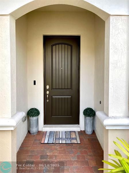 Foto del edificio - 4218 N Dixie Hwy