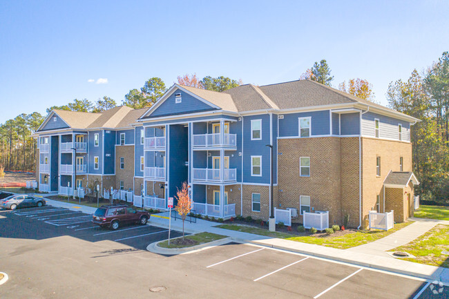 Building Photo - Apartments At Kingsridge