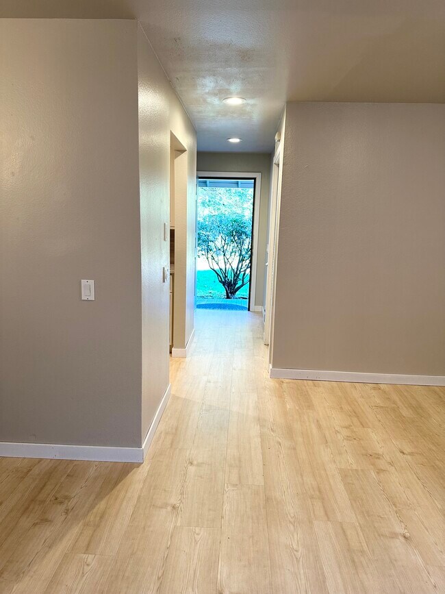 Foto del edificio - 12713 NE 83rd Ct