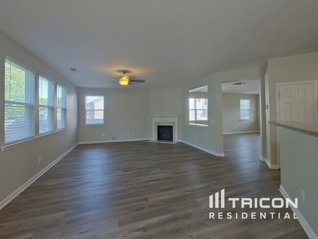 Foto del edificio - 3850 New Salem Ct