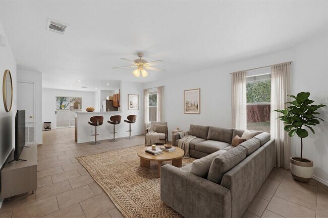 Foto del edificio - 13124 Maidenhair Tr