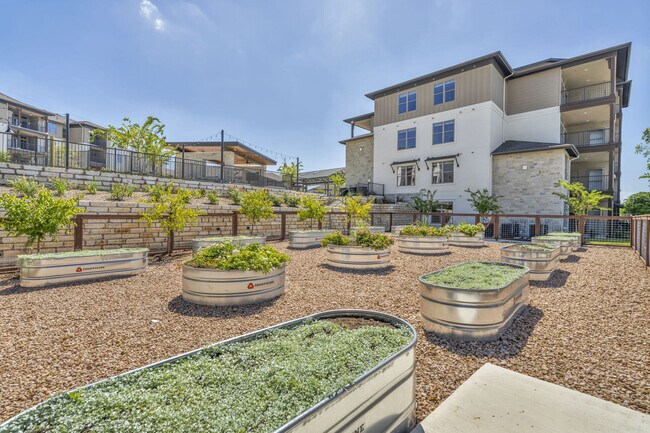 Building Photo - THE KELSEY AT SCOFIELD FARMS
