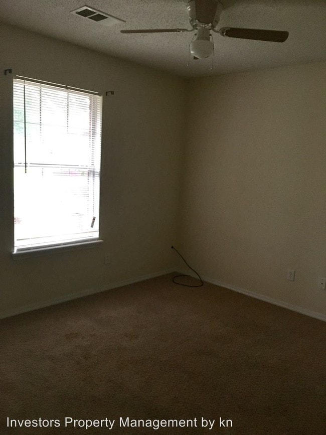 1315 Allynne Ct, Greenwood, AR 72936 Room for Rent in Greenwood, AR