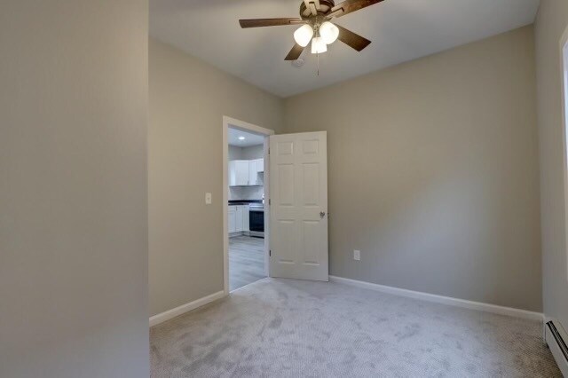 Foto del edificio - 1517 W Greenfield Ave