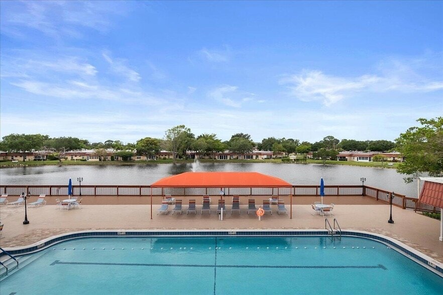 Photo - 102 Amherst Lane Unit