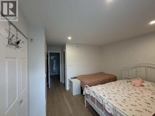 Photo du bâtiment - 2780 Acadia Rd