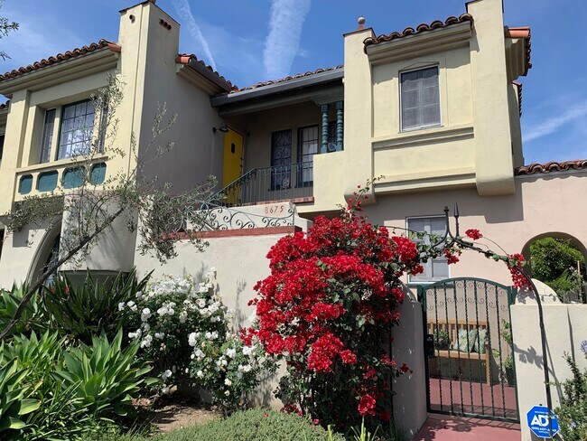 Foto del edificio - 8673 W Olympic Blvd