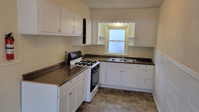 Foto del edificio - 786 Florida Ave