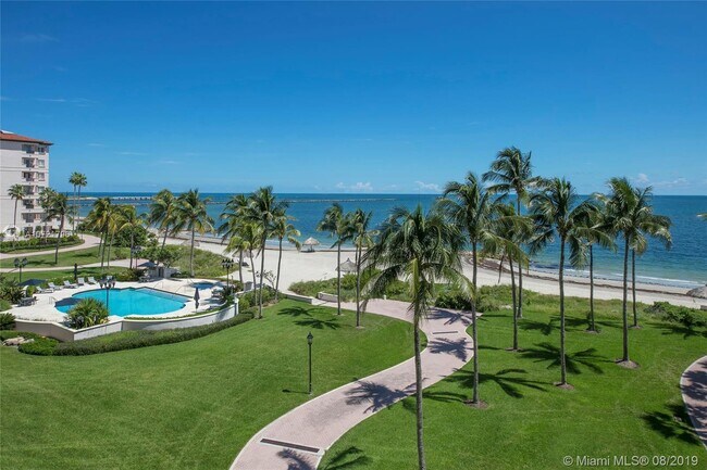 Foto del edificio - 7942 Fisher Island Dr