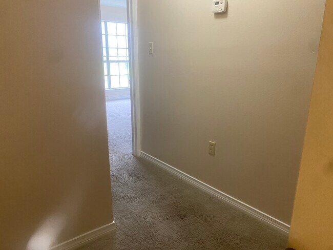 Building Photo - 10808 Weiner Creek Dr