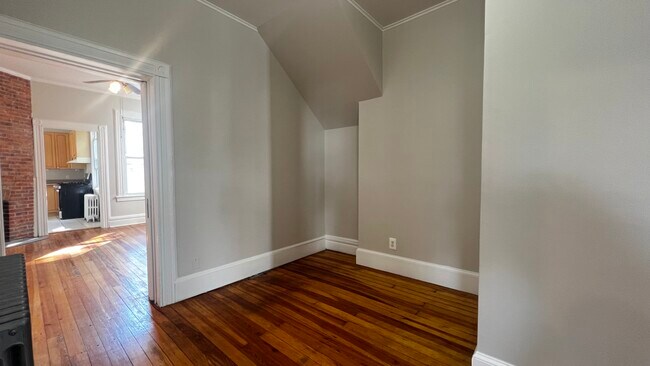 LIVING ROOM - 89 Grant St