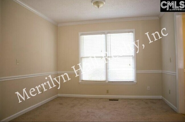 Building Photo - 116 Botany Dr