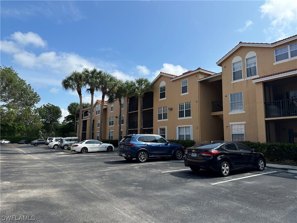 8735 River Homes Lane Unit 6205, Bonita Springs, FL 34135 Condo for