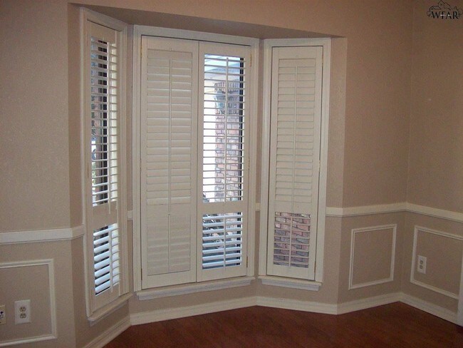 Building Photo - 4330 S Leighton Cir